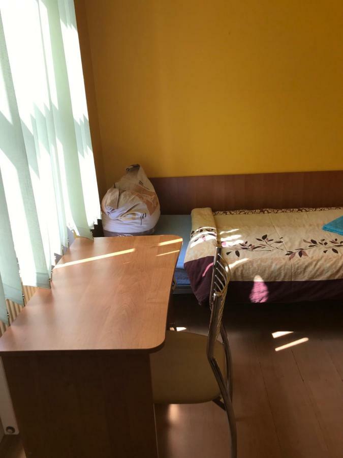 Clarus Mons Studio Hostel Częstochowa Buitenkant foto